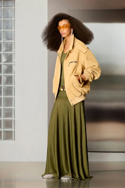 Look 12